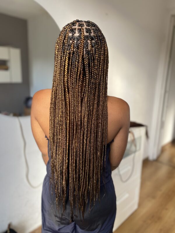 KNOTLESS BRAIDS - Image 2